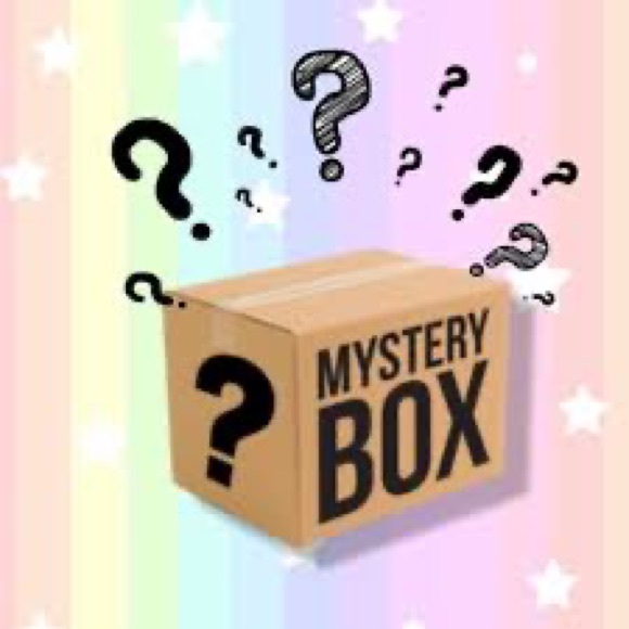 Mystery Box - Amazon and Walmart liquidation and returns - Picture 1 of 1